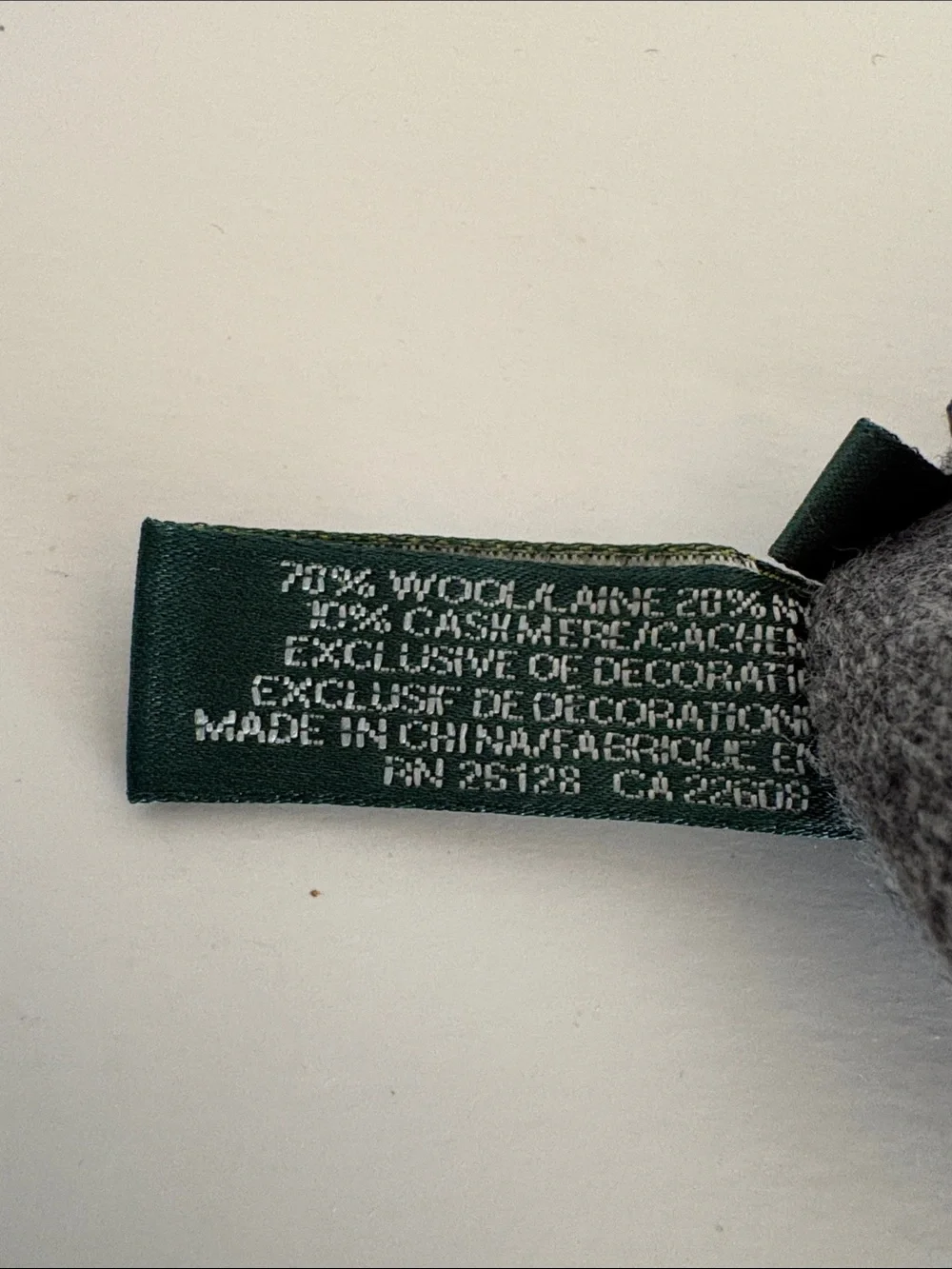 Ralph Lauren woman’s wool/Cashmere blend gloves Size Large